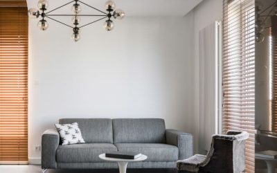 Dapatkan Kesan Elegan dengan Tirai Gulung Kayu di Ruangan Rumah